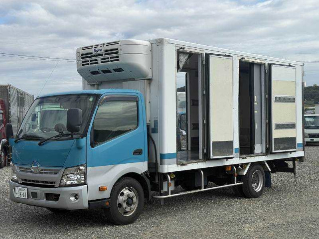 日野 デュトロ 小型 冷凍冷蔵バン TKG-XZU722M(95599) 12枚目
