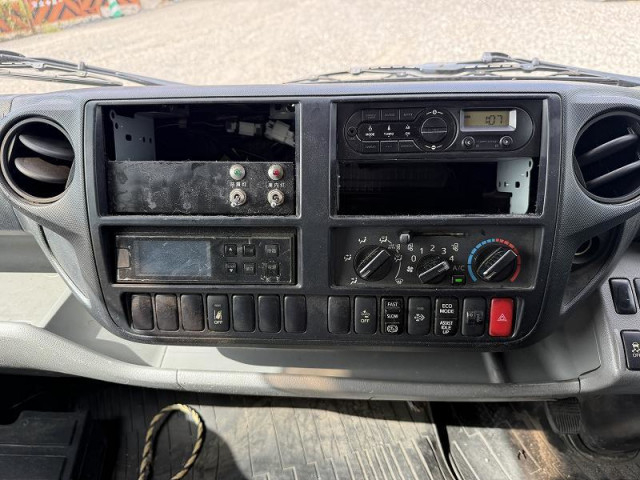 日野 デュトロ 小型 冷凍冷蔵バン TKG-XZU722M(95599) 29枚目