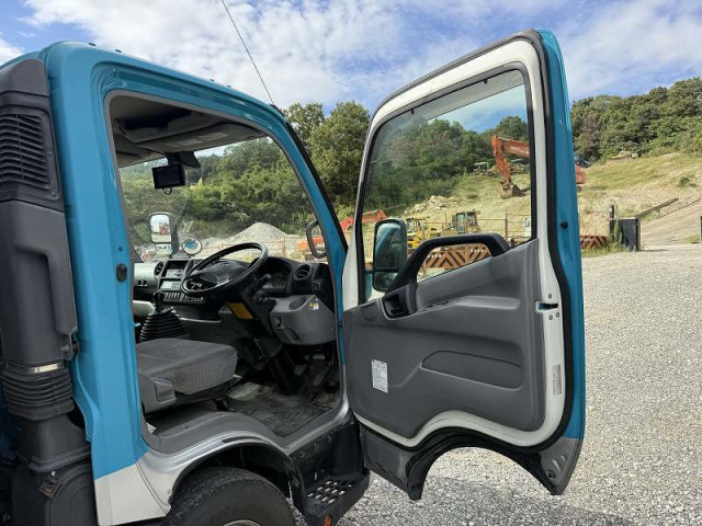 日野 デュトロ 小型 冷凍冷蔵バン TKG-XZU722M(95599) 35枚目