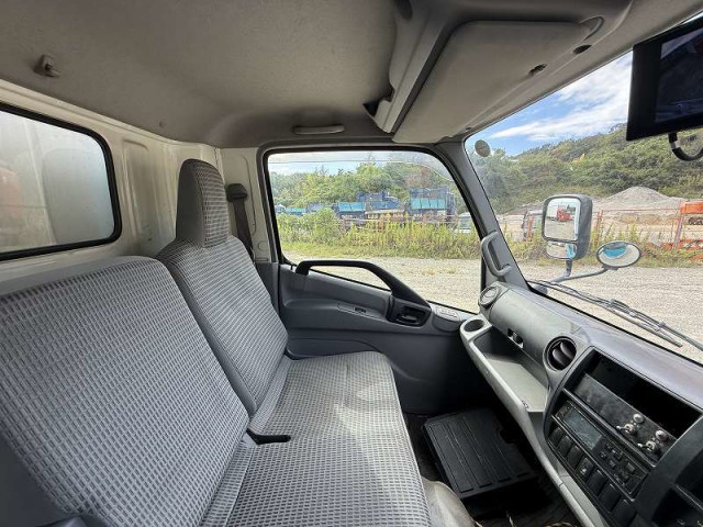 日野 デュトロ 小型 冷凍冷蔵バン TKG-XZU722M(95599) 37枚目