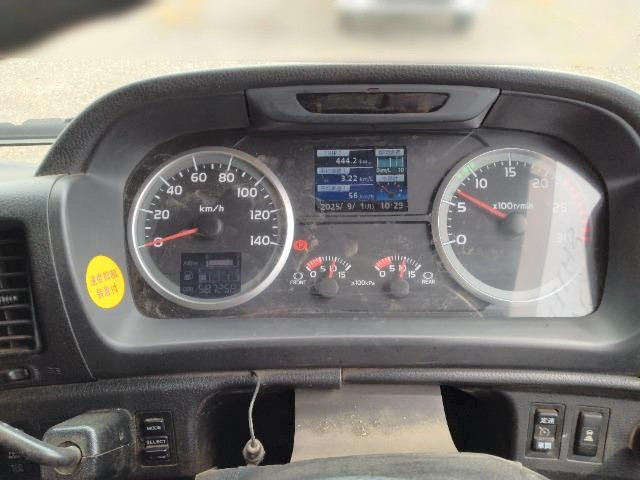 日野 プロフィア 大型 トラクタ（シングル） QPG-SH1EDDG(95603) 10枚目