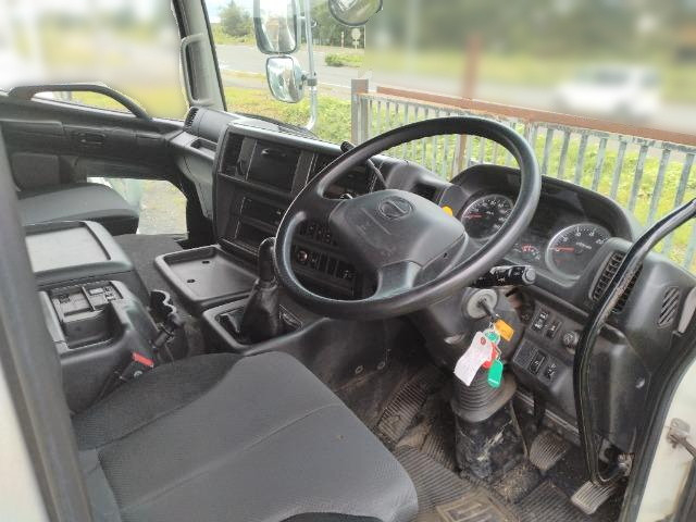 日野 プロフィア 大型 トラクタ（シングル） QPG-SH1EDDG(95603) 11枚目