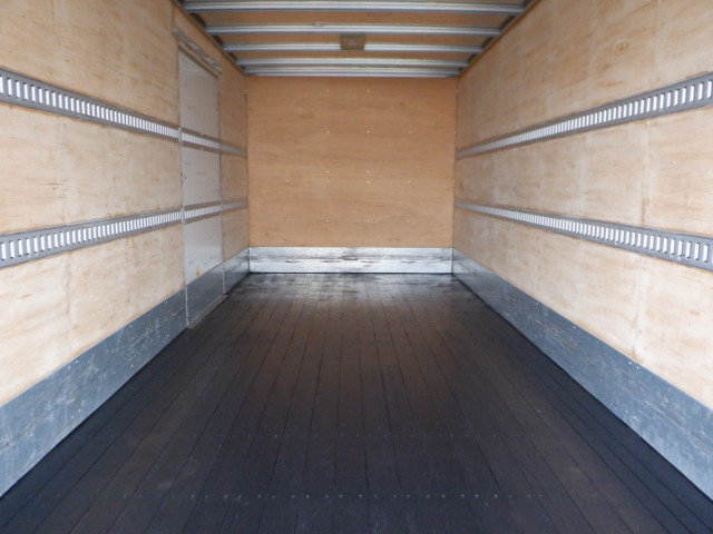 日野 レンジャー 中型 アルミウィング TKG-FD9JLAA(95605) 11枚目