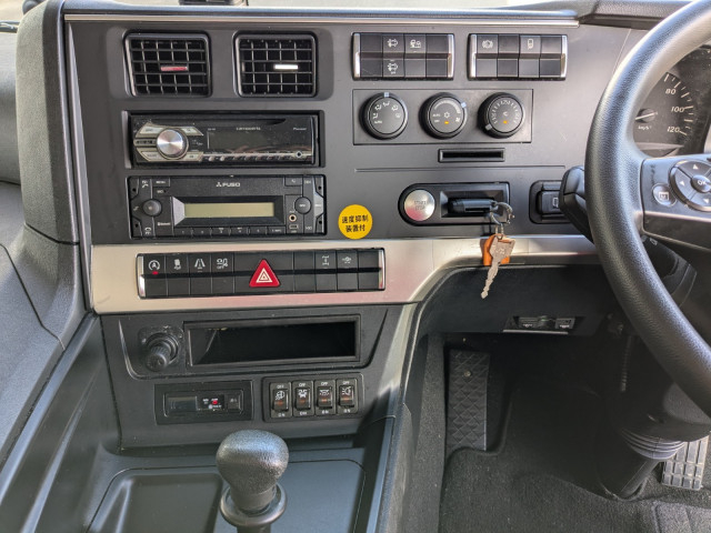 三菱ふそう スーパーグレート 大型 アルミウィング 2PG-FS74HZ(95604) 33枚目