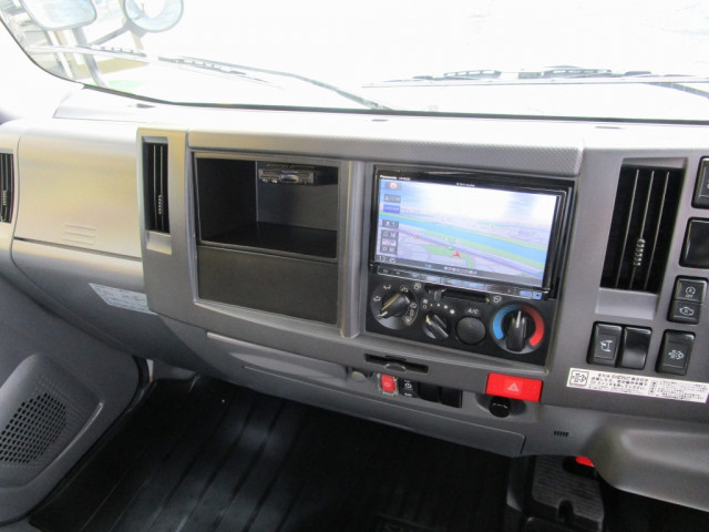 いすゞ エルフ 小型 平ボディ TRG-NMR85R(95606) 26枚目