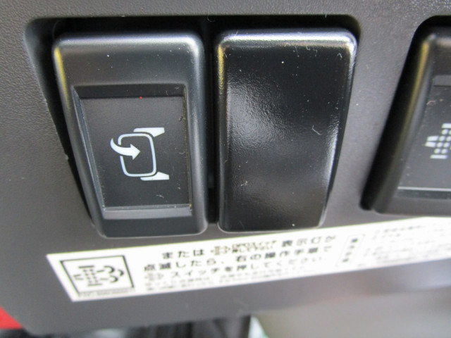 いすゞ エルフ 小型 平ボディ TRG-NMR85R(95606) 35枚目