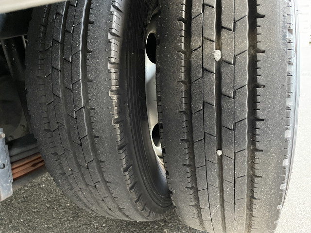 トヨタ ダイナ 小型 アルミバン TPG-XZU605(95608) 13枚目