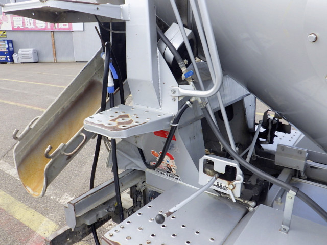 日野 デュトロ 小型 ミキサー車 TKG-XZU600E(95611) 10枚目