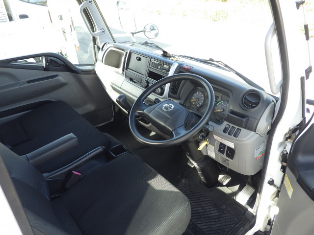 日産自動車 アトラス 小型 平ボディ TRG-FBA5W(95614) 6枚目