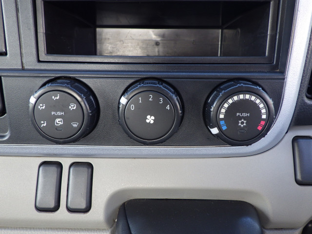 日産自動車 アトラス 小型 平ボディ TRG-FBA5W(95614) 11枚目