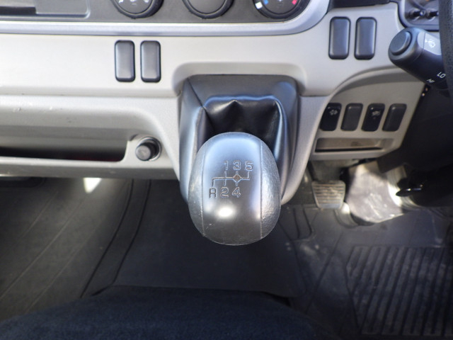 日産自動車 アトラス 小型 平ボディ TRG-FBA5W(95614) 16枚目