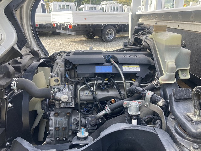 三菱ふそう キャンター 小型 平ボディ TPG-FEA50(95615) 17枚目