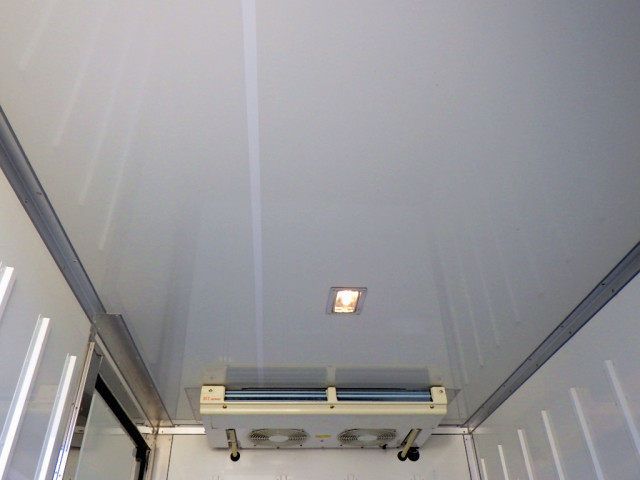 トヨタ ダイナ 小型 冷凍冷蔵バン TKG-XZU675(95616) 14枚目