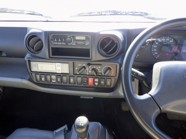 トヨタ ダイナ 小型 冷凍冷蔵バン TKG-XZU675(95616) 19枚目