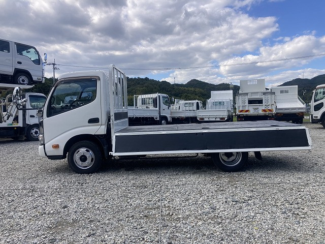 トヨタ ダイナ 小型 平ボディ TPG-XZC645(95618) 11枚目