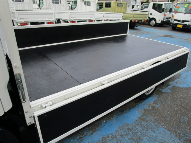 日産自動車 アトラス 小型 平ボディ CBF-SQ2F24(95619) 14枚目