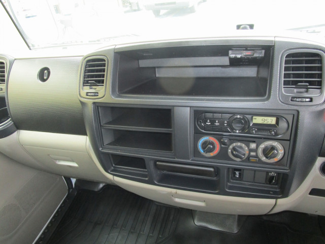 日産自動車 アトラス 小型 平ボディ CBF-SQ2F24(95619) 26枚目