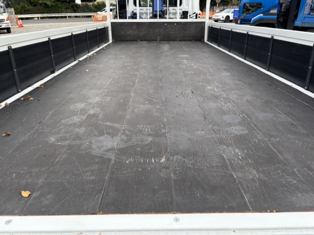 三菱ふそう ファイター 中型 クレーン付き TKG-FK71F(95622) 12枚目