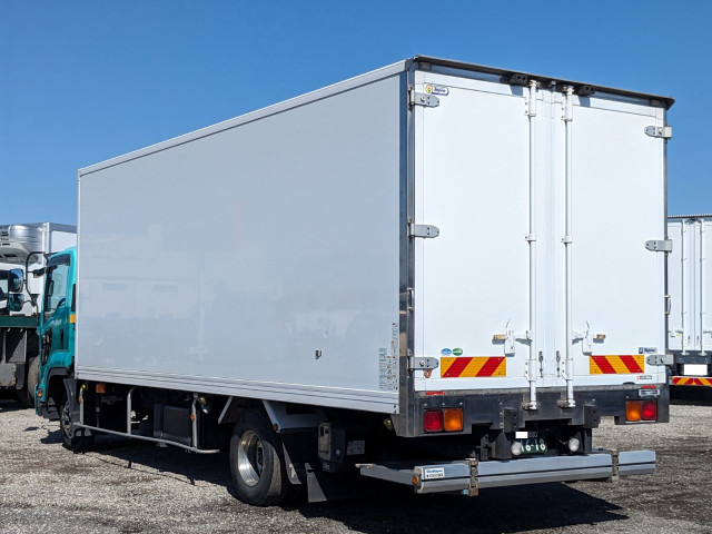 いすゞ フォワード 中型 冷凍冷蔵バン TKG-FRR90S2(95626) 4枚目