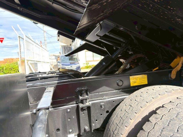 いすゞ エルフ 小型 塵芥車（プレス式） TPG-NKR85AN(95625) 27枚目