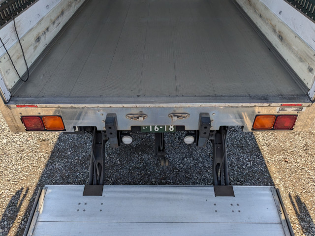 いすゞ フォワード 中型 冷凍冷蔵バン TKG-FRR90S2(95626) 14枚目