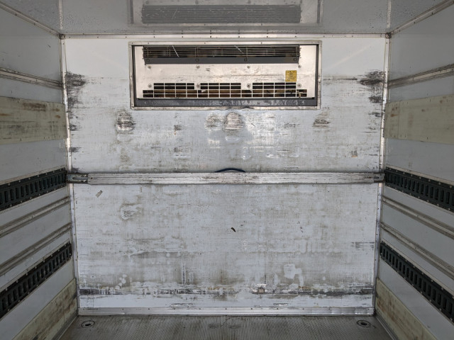 いすゞ フォワード 中型 冷凍冷蔵バン TKG-FRR90S2(95626) 20枚目