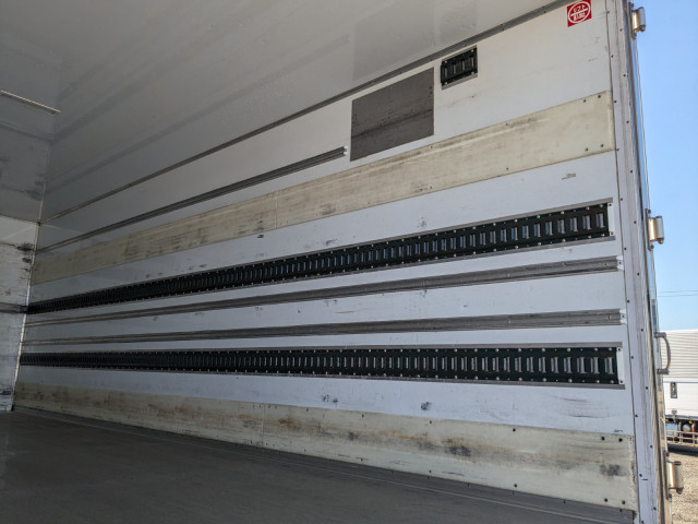 いすゞ フォワード 中型 冷凍冷蔵バン TKG-FRR90S2(95626) 23枚目