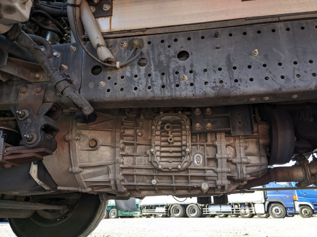 いすゞ フォワード 中型 冷凍冷蔵バン TKG-FRR90S2(95626) 29枚目