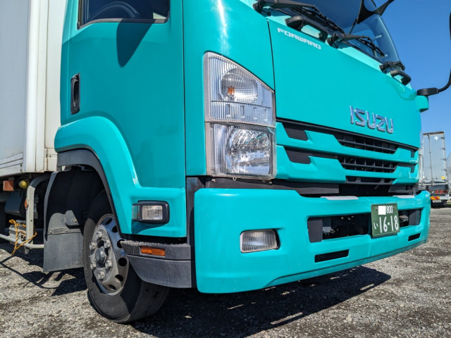 いすゞ フォワード 中型 冷凍冷蔵バン TKG-FRR90S2(95626) 50枚目