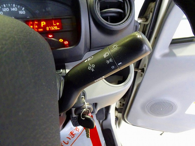 日野 デュトロ 小型 平ボディ TPG-XZU605M(95628) 18枚目