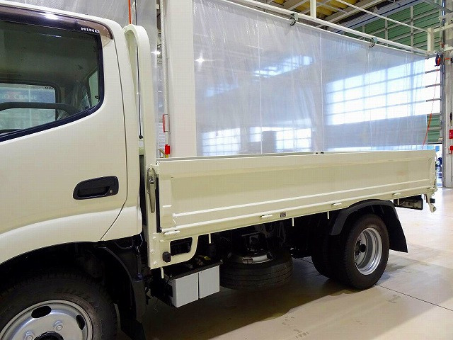日野 デュトロ 小型 平ボディ TPG-XZU605M(95628) 21枚目