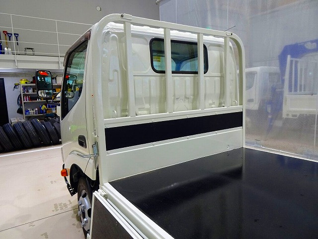 日野 デュトロ 小型 平ボディ TPG-XZU605M(95628) 23枚目