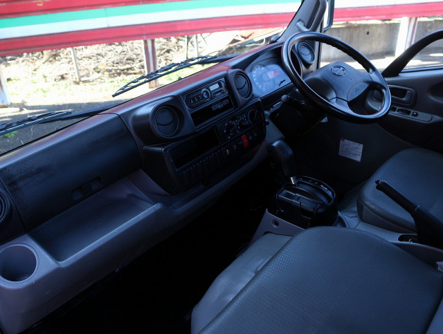 日野 デュトロ 小型 平ボディ TPG-XZU605M(95633) 32枚目