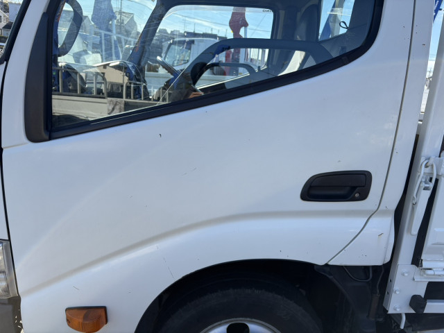 日野 デュトロ 小型 平ボディ TPG-XZU605M(95634) 37枚目