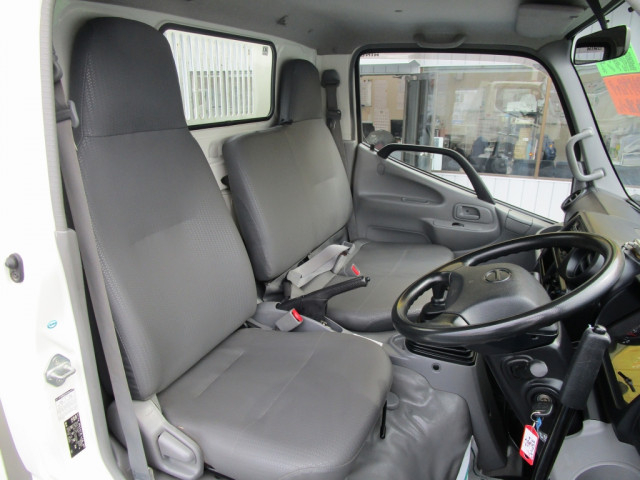 日野 デュトロ 小型 土砂ダンプ TKG-XZU610T(95640) 6枚目