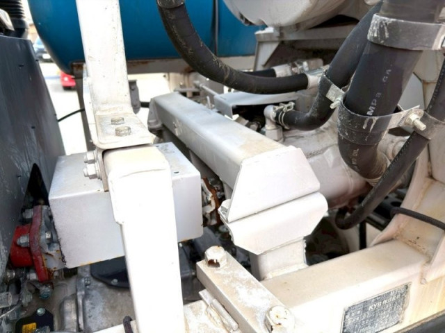 日野 レンジャー 増トン ミキサー車 LKG-FJ7JDAA(95643) 12枚目