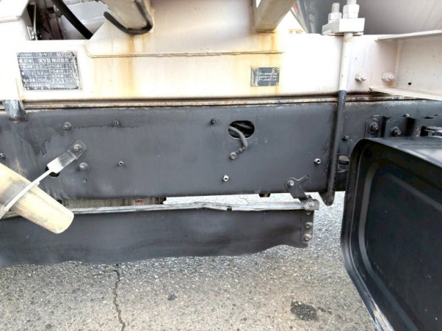 日野 レンジャー 増トン ミキサー車 LKG-FJ7JDAA(95643) 15枚目