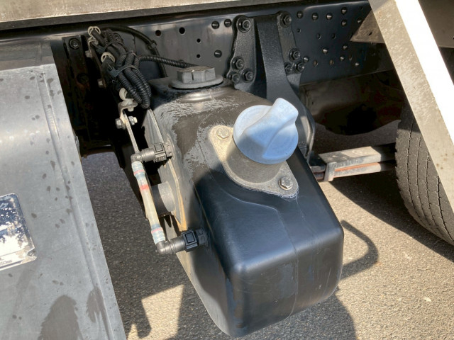 三菱ふそう ファイター 中型 冷凍冷蔵バン TKG-FK64F(95647) 26枚目