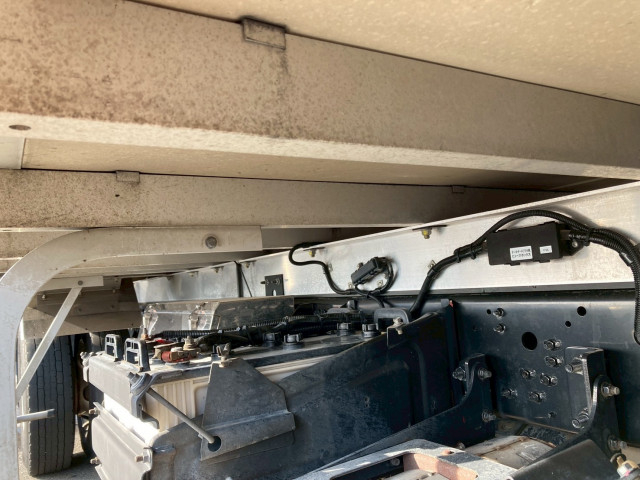 三菱ふそう ファイター 中型 冷凍冷蔵バン TKG-FK64F(95647) 32枚目