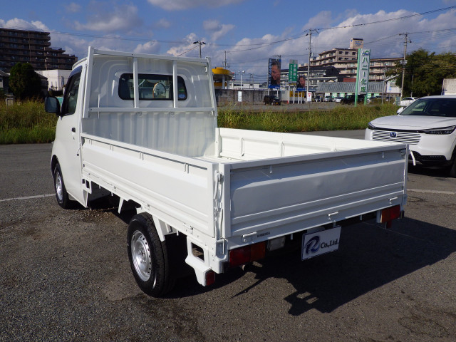 トヨタ ライトエース 小型 平ボディ DBF-S402U(95648) 2枚目