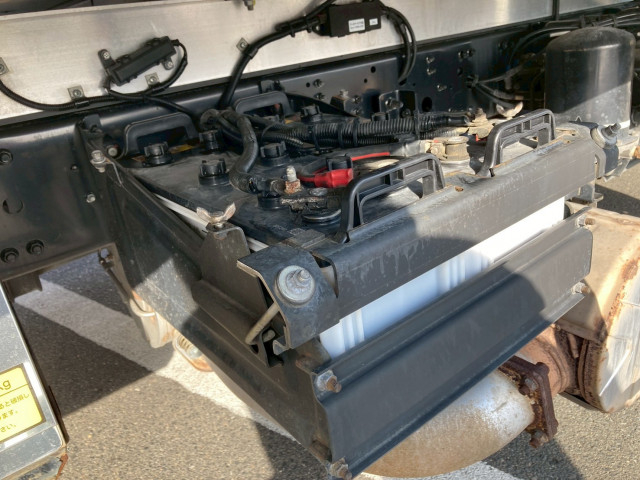 三菱ふそう ファイター 中型 冷凍冷蔵バン TKG-FK64F(95647) 35枚目