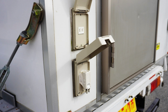 日産自動車 アトラス 小型 Wキャブ CBF-SQ2F24(95651) 18枚目