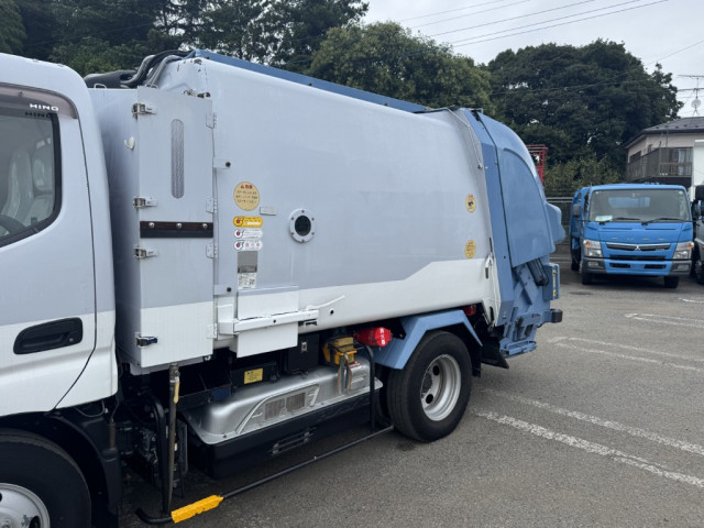 日野 デュトロ 小型 塵芥車（プレス式） TSG-XKU600X(95653) 7枚目