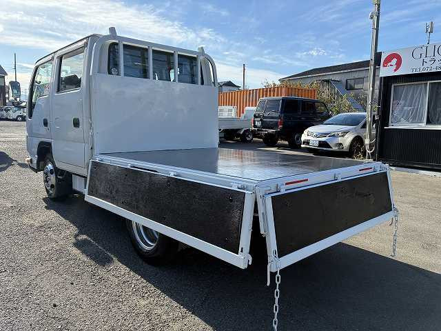 いすゞ エルフ 小型 Wキャブ TRG-NJR85A(95657) 16枚目