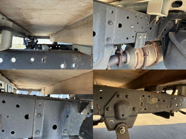 いすゞ エルフ 小型 Wキャブ TRG-NJR85A(95657) 25枚目