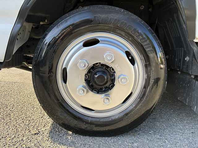 いすゞ エルフ 小型 Wキャブ TRG-NJR85A(95657) 26枚目