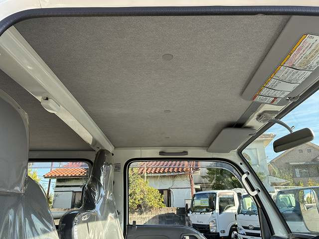 いすゞ エルフ 小型 Wキャブ TRG-NJR85A(95657) 35枚目