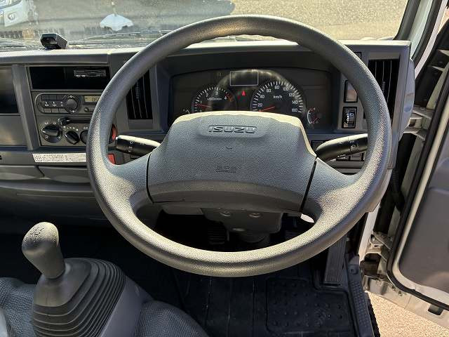 いすゞ エルフ 小型 Wキャブ TRG-NJR85A(95657) 37枚目