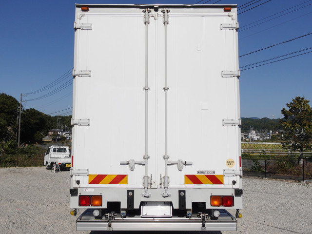 UDトラックス（日産） クオン 大型 アルミウィング QPG-CG5ZA(95660) 7枚目