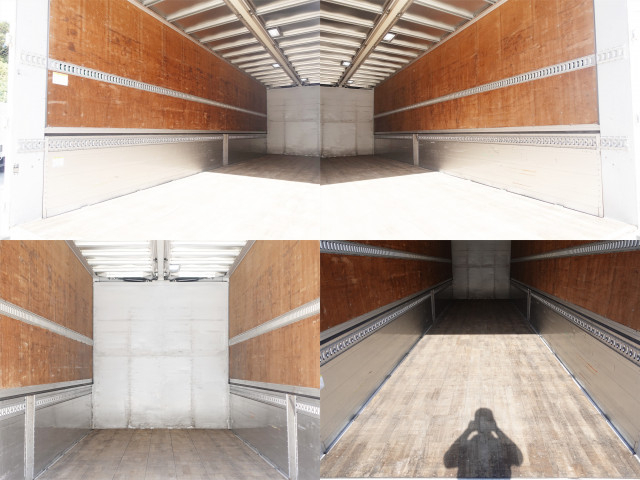 UDトラックス（日産） クオン 大型 アルミウィング QPG-CG5ZA(95660) 12枚目